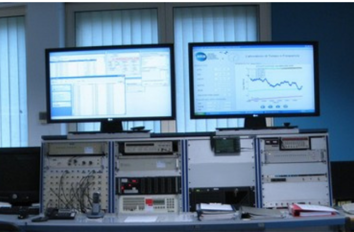 Laboratorio tempo e frequenza